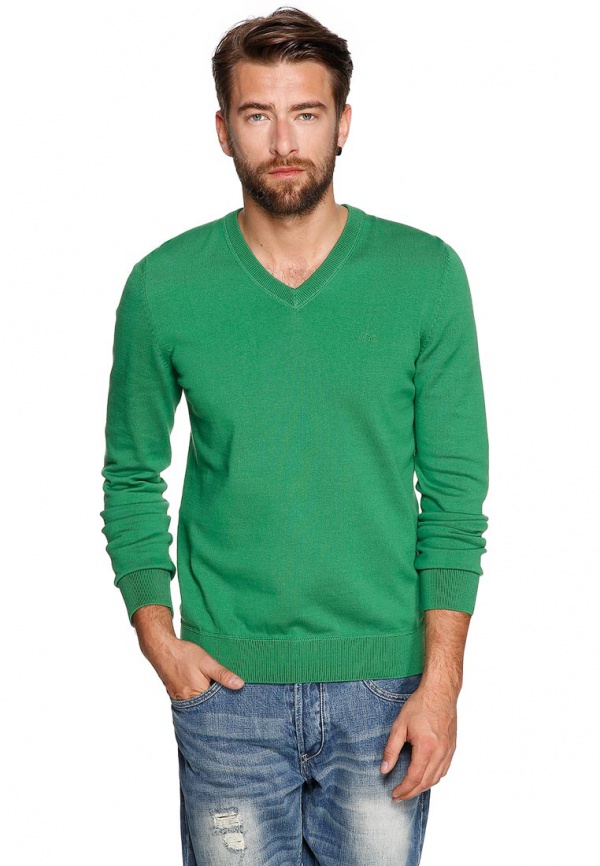 Зеленые свитеры мужские. Пуловер светло зеленый OSTIN мужской. Troy collezione джемпер мужской зеленый. Салатовый джемпер мужской. Мужчина в зеленом свитере.